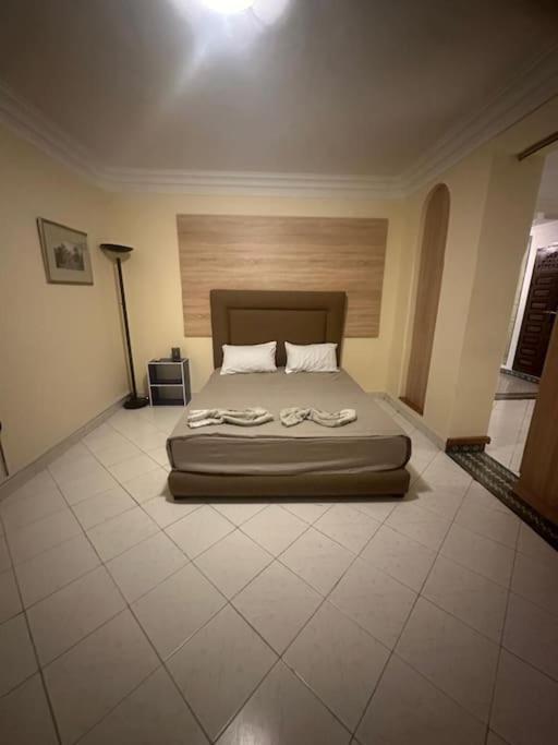Apartment T5 Au Centre De L'hivernage